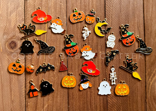 Mystery Halloween Dangle